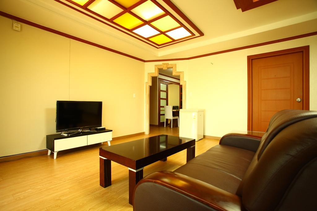 Bluesky Pension Pocheon Esterno foto